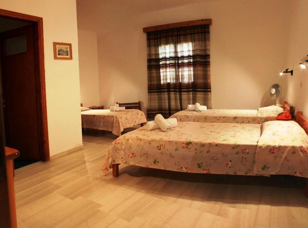 Violetta Aparthotel Chora  Kamer foto